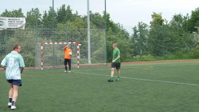 vepředu zase hovno
