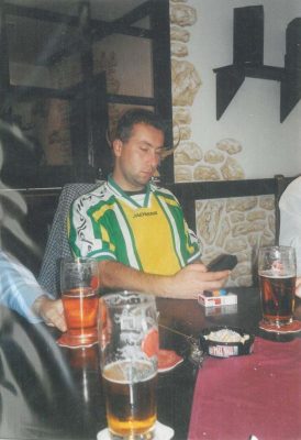 Lehy esemeskuje sám sobě